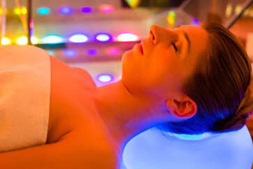 Chromotherapy The Healing With Power Of-light